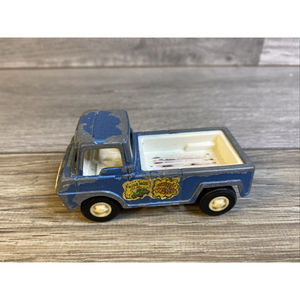 Tootsietoy Blue Wheelie Wagon Truck, Metal and Plastic, Vintage 1969‎